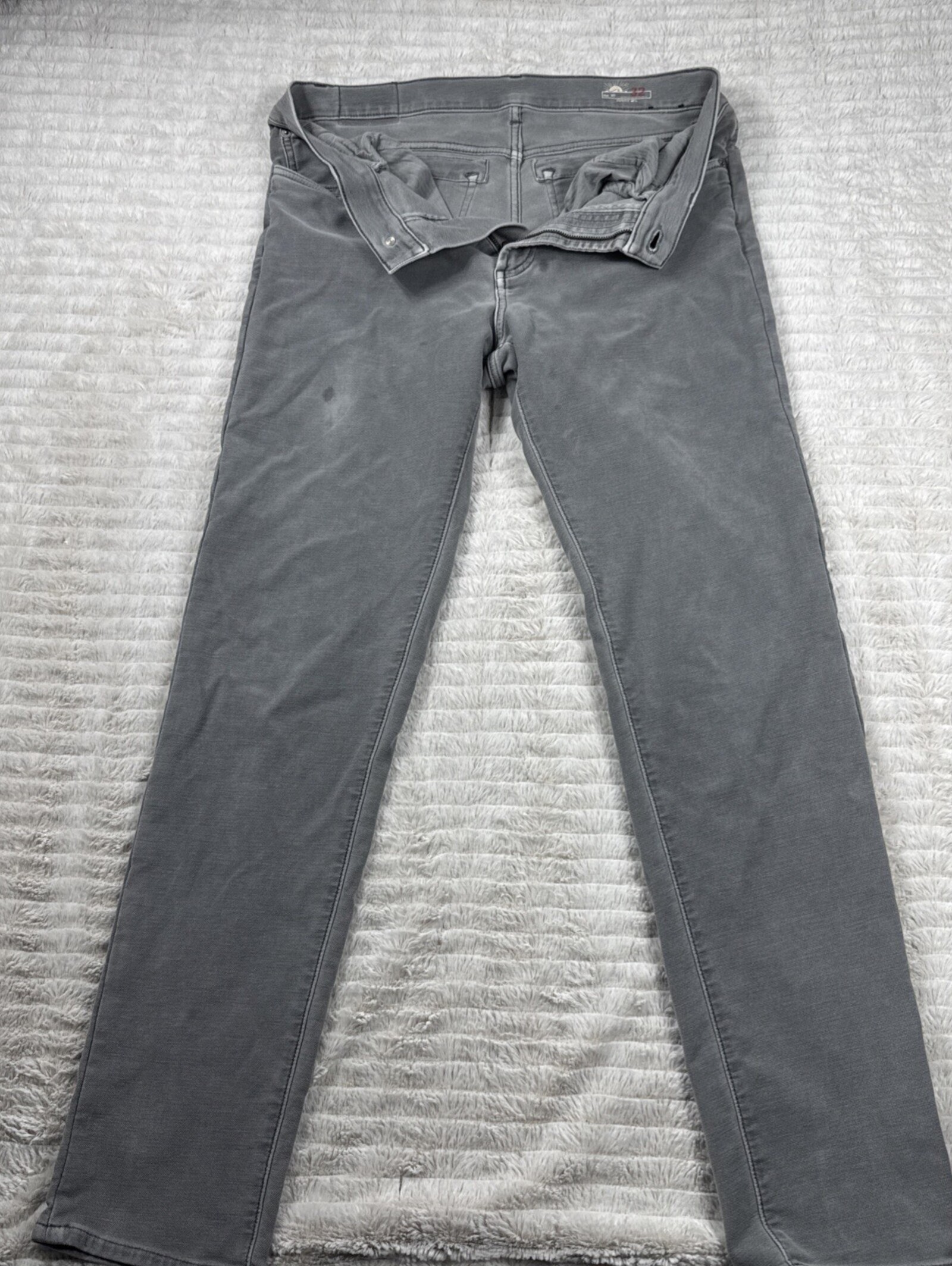 Faherty Brand Light Gray Straight Leg Jeans Men 32x30 Premium Stretch Denim Nice